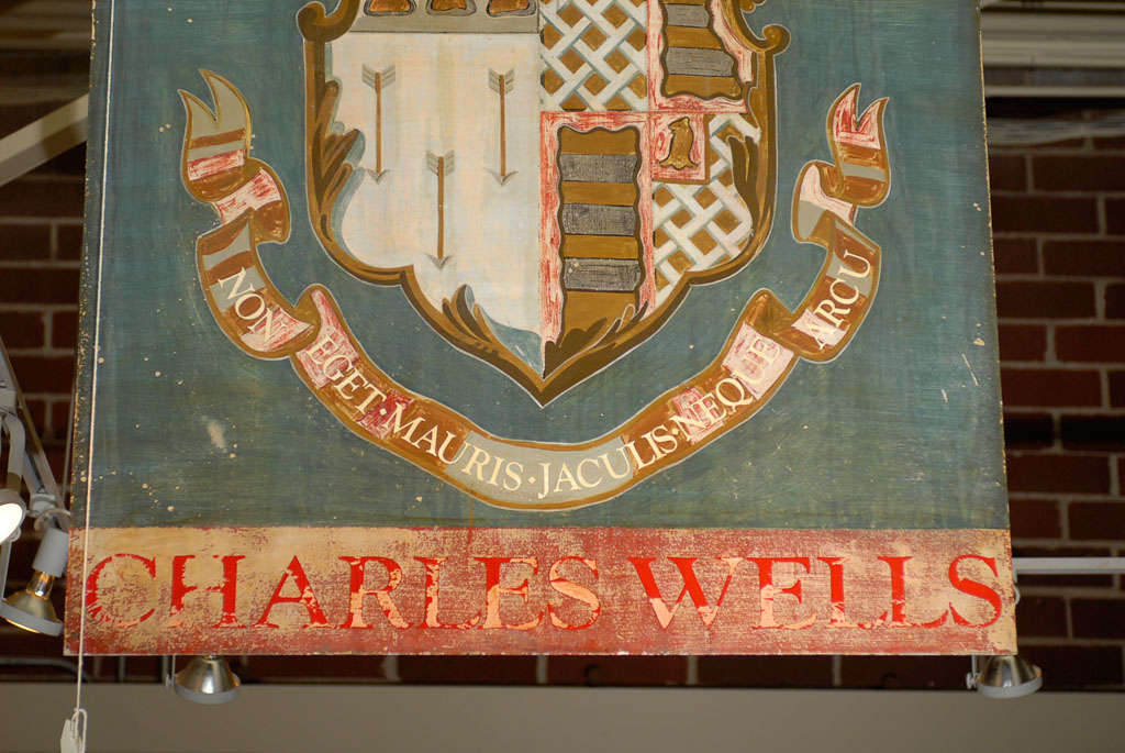 Watts Arms In Good Condition In Atlanta, GA