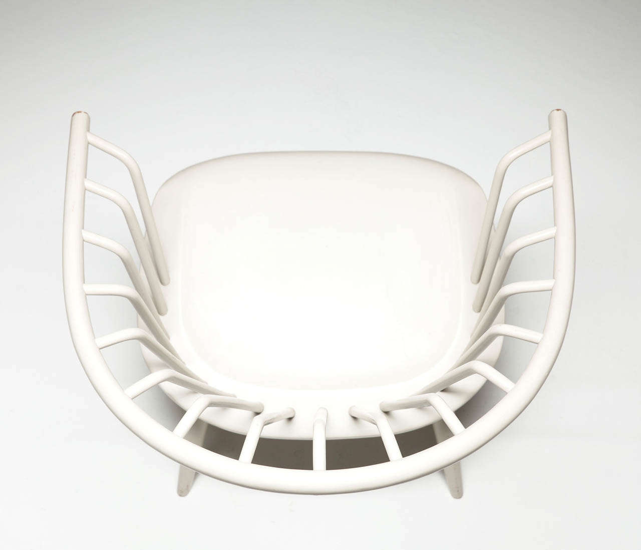 Finnish Set of 2 White 'Crinolette' chair by Ilmari Tapiovaara