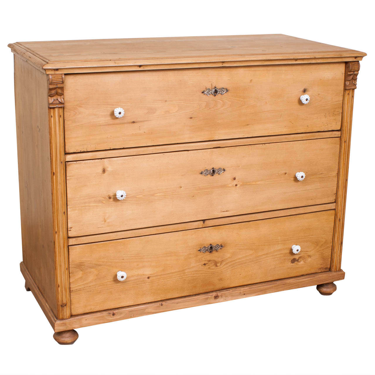 Pine Chest of Drawers at 1stdibs