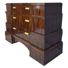 Very Linear Chest Of Drawers