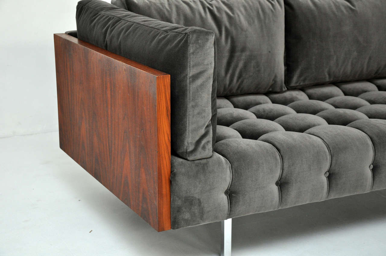Milo Baughman Walnut Case Sofa In Excellent Condition In Chicago, IL