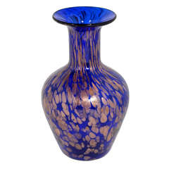 Modernist Murano Glass Urn-Form Vase with 24K Gold detail