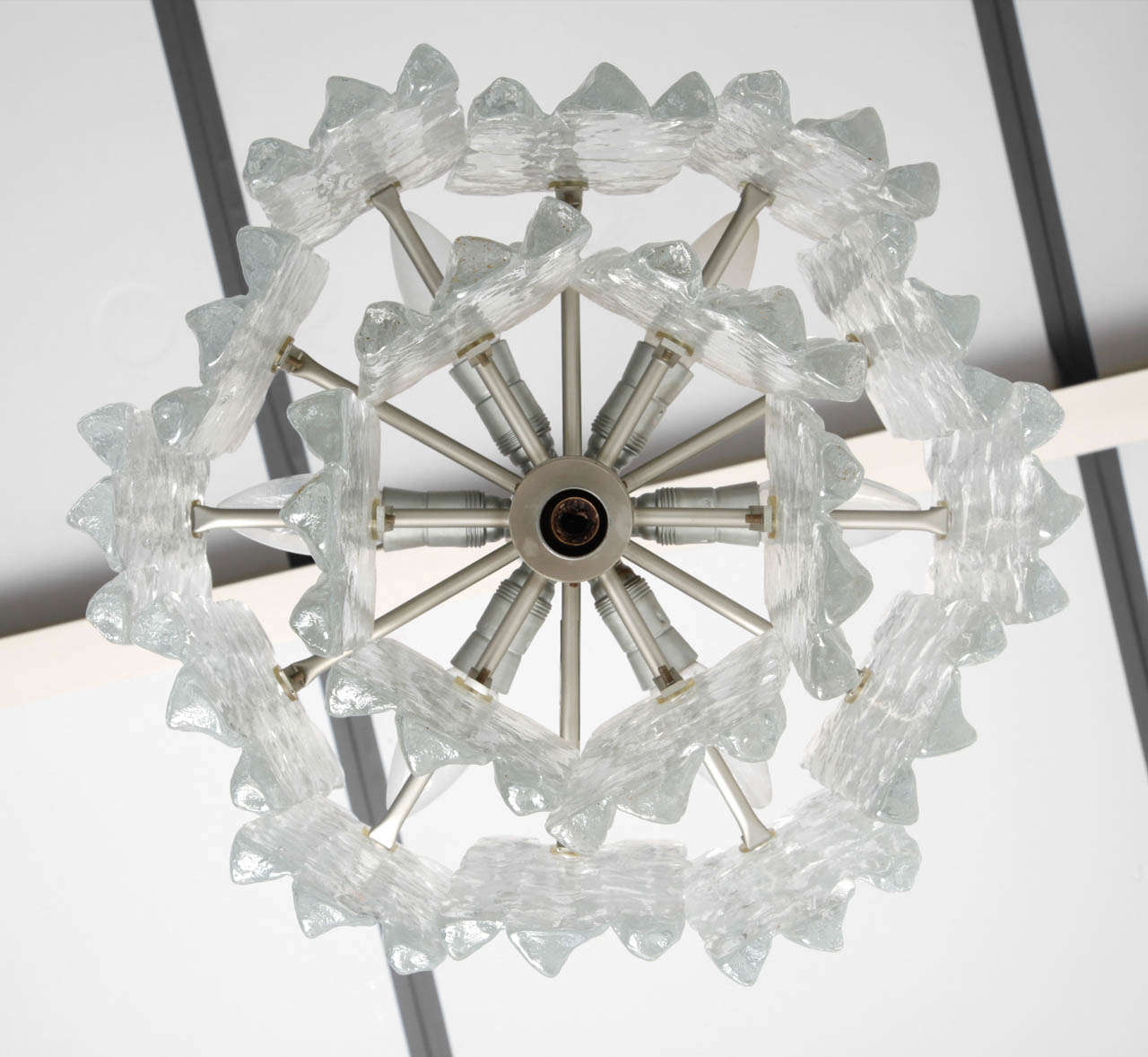 Kalmar Ice Cube 2 Tiers Chandelier In Excellent Condition In Antwerp, BE