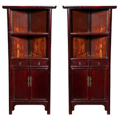 19th Century Chinese Pair of Corner Cabinets