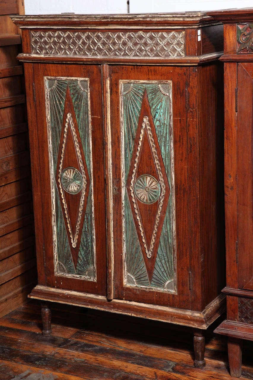 Early 20th Century Two-Door Painted Teak Javanese Cabinet with Diamond Patterns 5