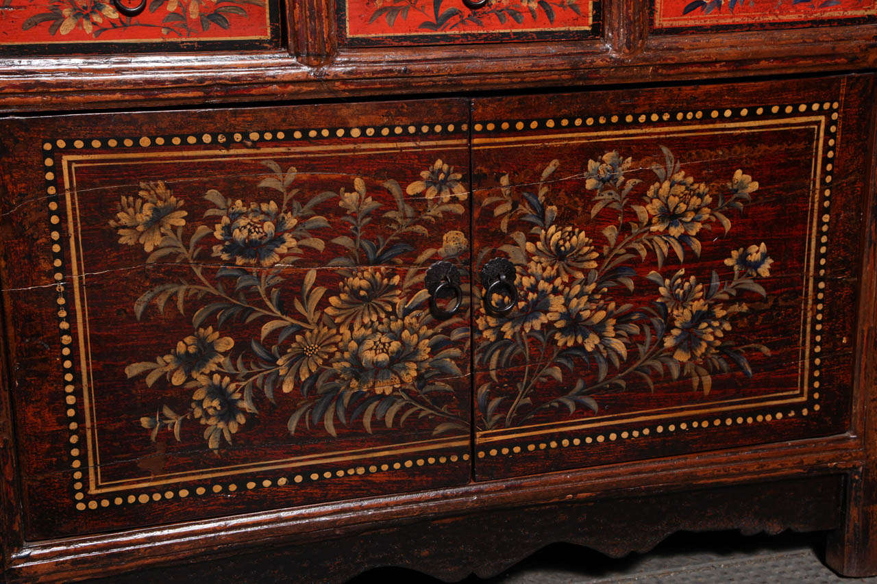 Gansu Early 20th Century Painted Sideboard with Chinese Flower Patterns In Good Condition In Yonkers, NY