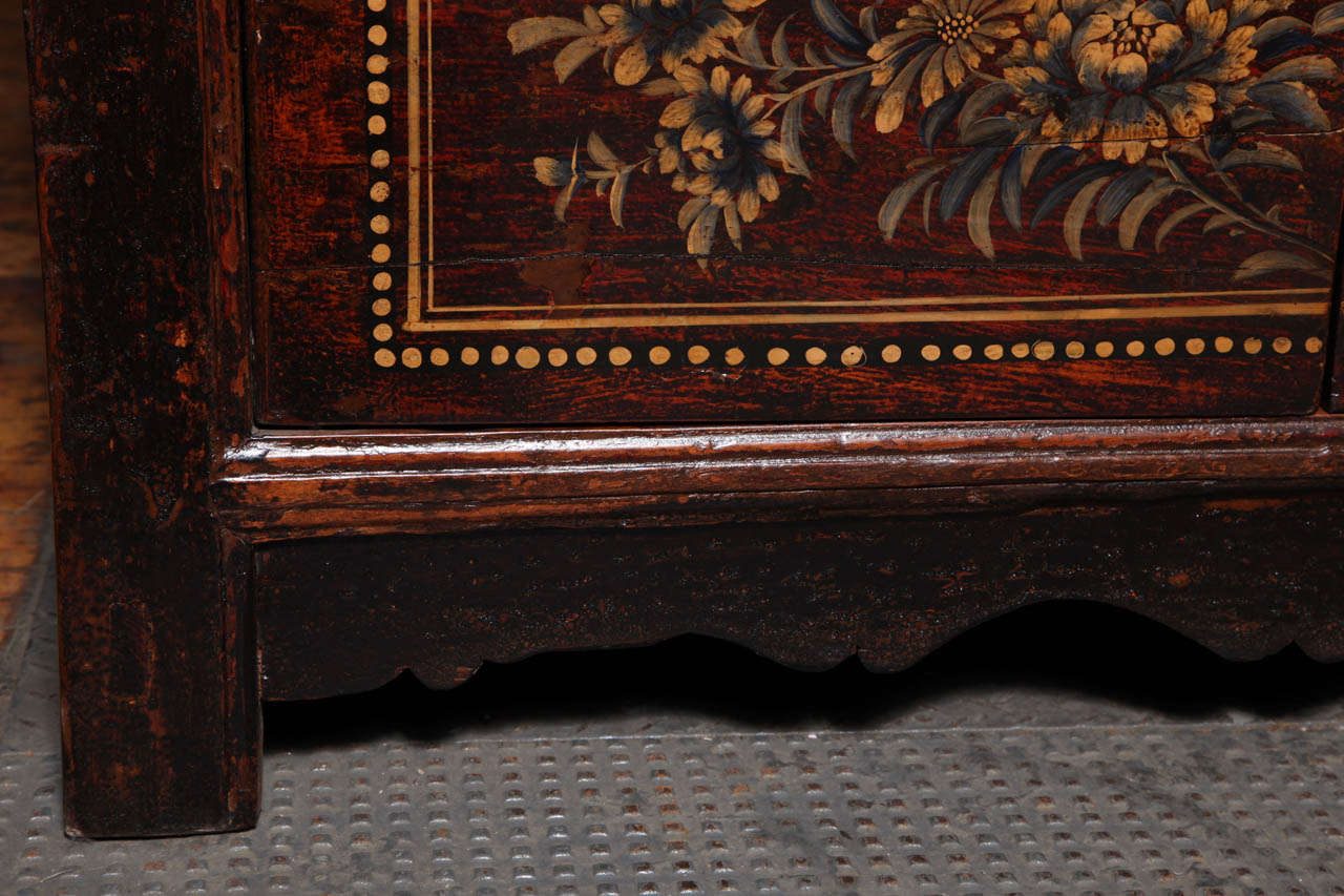 Wood Gansu Early 20th Century Painted Sideboard with Chinese Flower Patterns