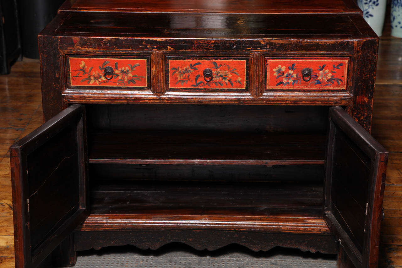 Gansu Early 20th Century Painted Sideboard with Chinese Flower Patterns 2