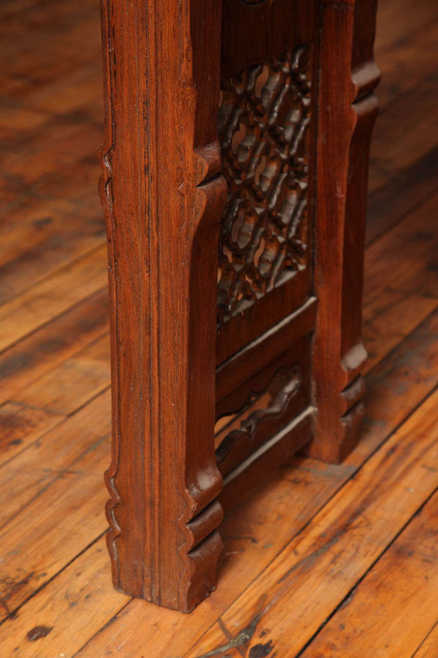 19th Century Chinese Long Carved Wooden Console Table with Fretwork Design 6