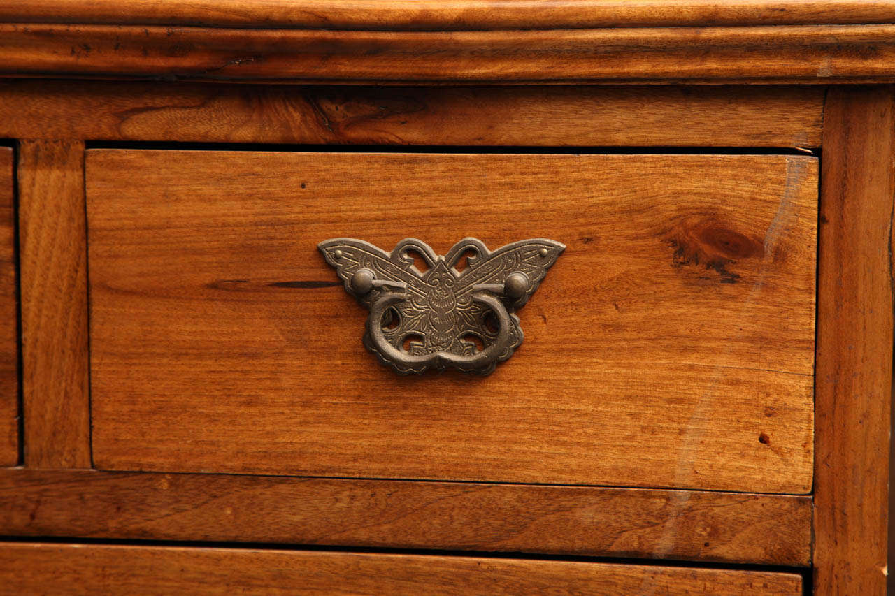 Antique Chinese Colonial Chest of Drawers with Butterfly Hardware, 20th Century In Good Condition In Yonkers, NY