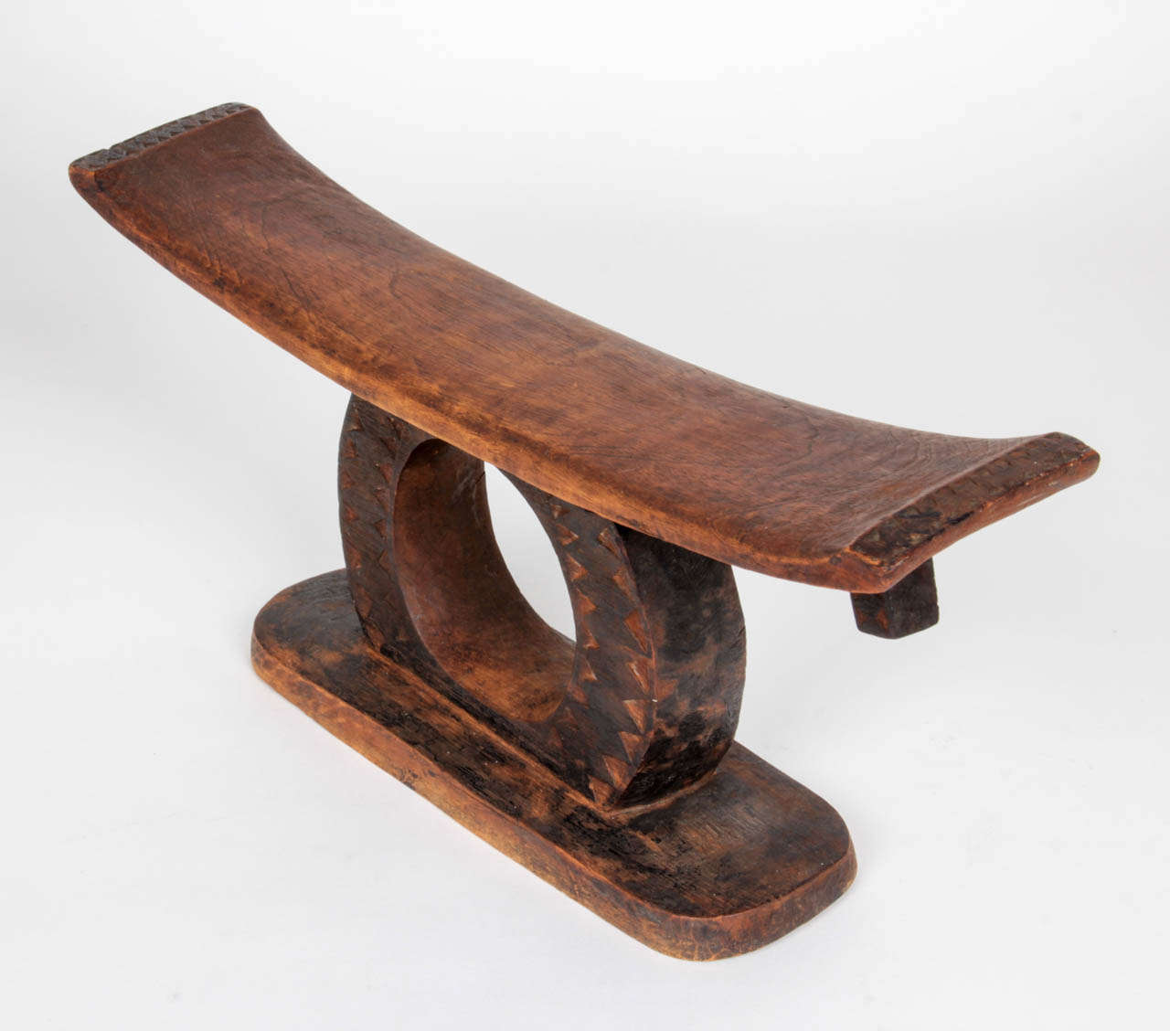 South African Tribal Zulu Art Deco Headrest Early to mid 20th Century For Sale 1