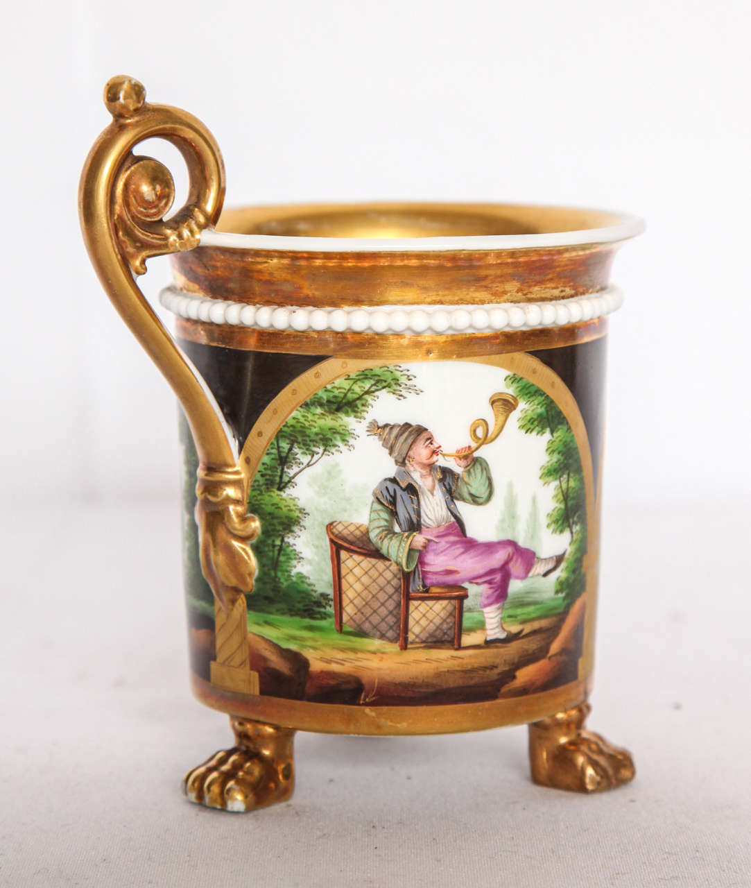 Taza de porcelana dorada Chinoiserie de París Imperio en venta