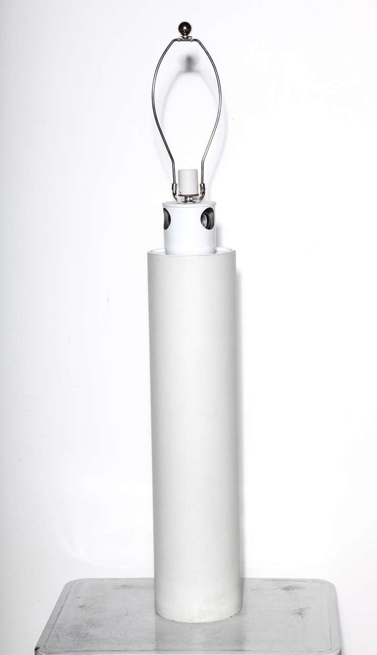 Substantial Robert Sonneman style White Leather & White enamel George Kovacs Skyscraper Table Lamp, 1960's. Small footprint.  Featuring a slender White leather wrapped central cylinder with white enameled metal detail. With five sockets, four White