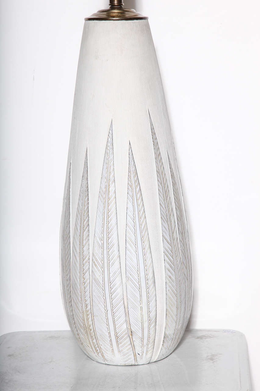Monumentale lampe de bureau Anna-Lisa Thomson de la série « Paprika » blanche sur blanche en vente 1