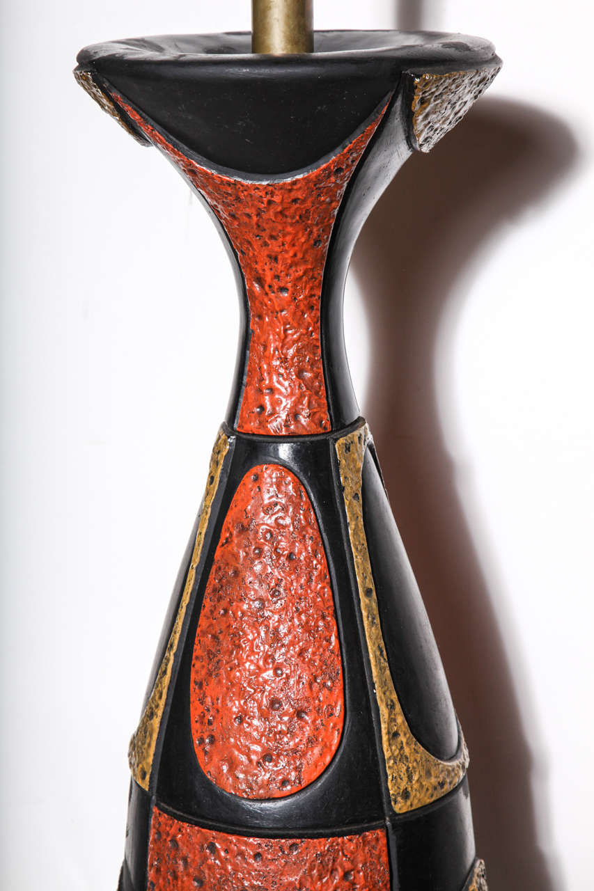 Mid-20th Century Monumental Tony Paul for Westwood Black, Red and Mustard Table Lamp, Circa 1950s