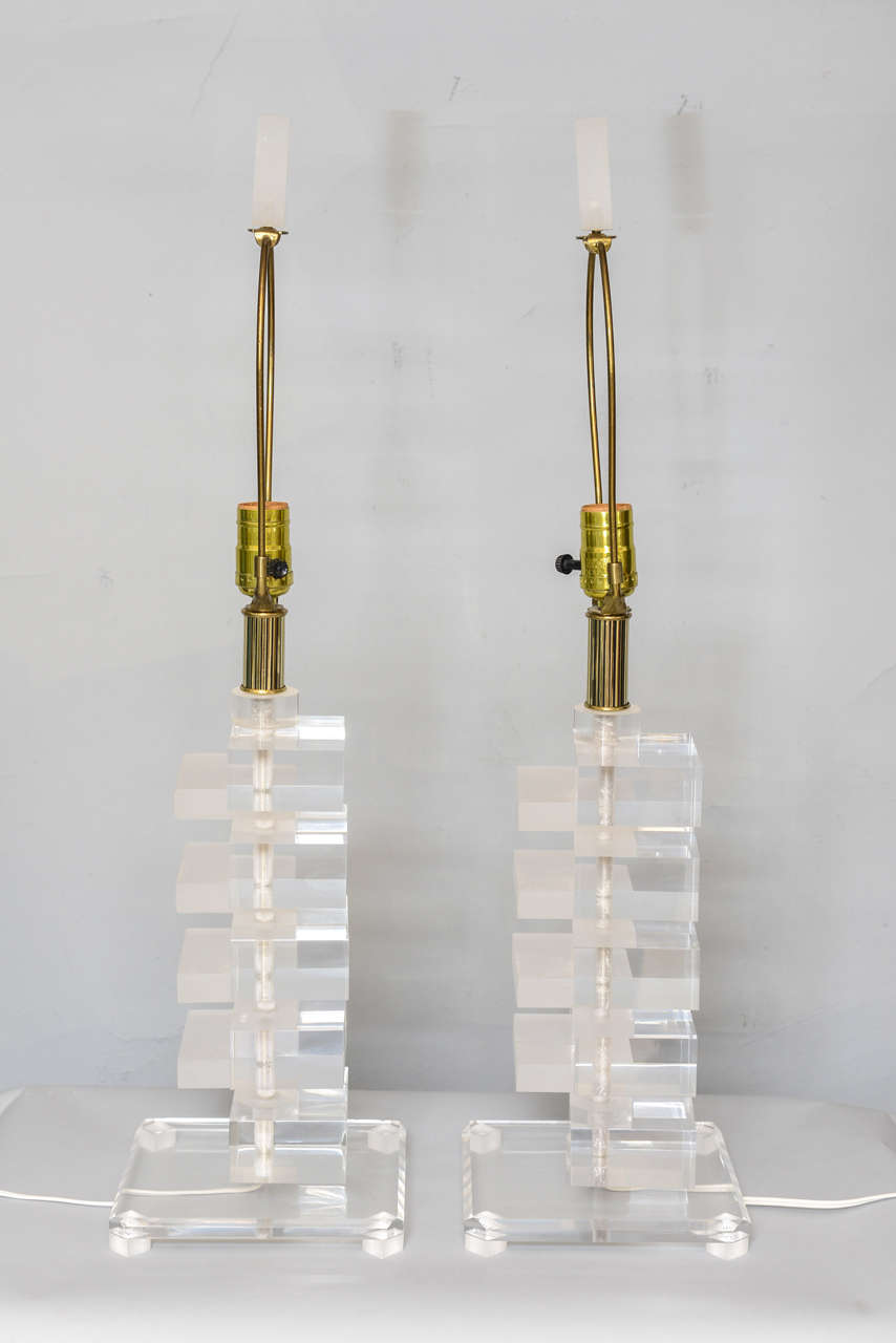 20th Century Pair of Stacked Block Form Lucite Lamps