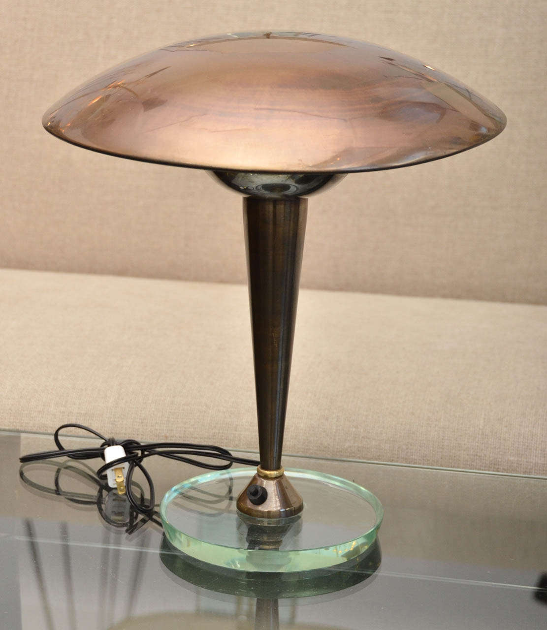 Mid-Century Modern Pair of Table Lamps In the Style of  Stilnovo