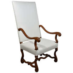 18th C. Walnut Os de Mouton Chair