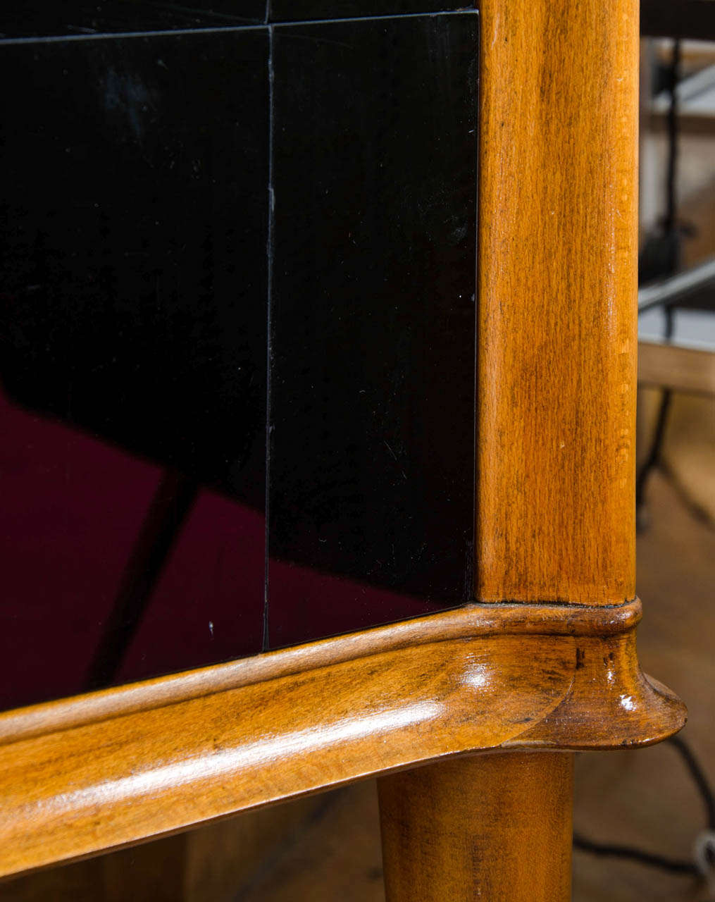 Italian 1950s Black Glass & Walnut Six-Drawer Sideboard with Brass Handles 1