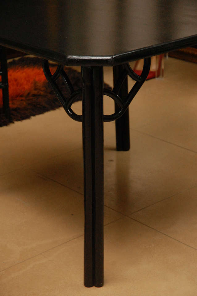 Chinoiserie Table and Chairs In Excellent Condition In South Pasadena, CA