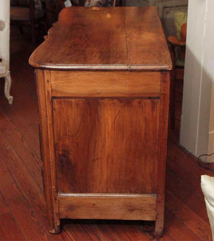 18th Century walnut commode with 3 drawers