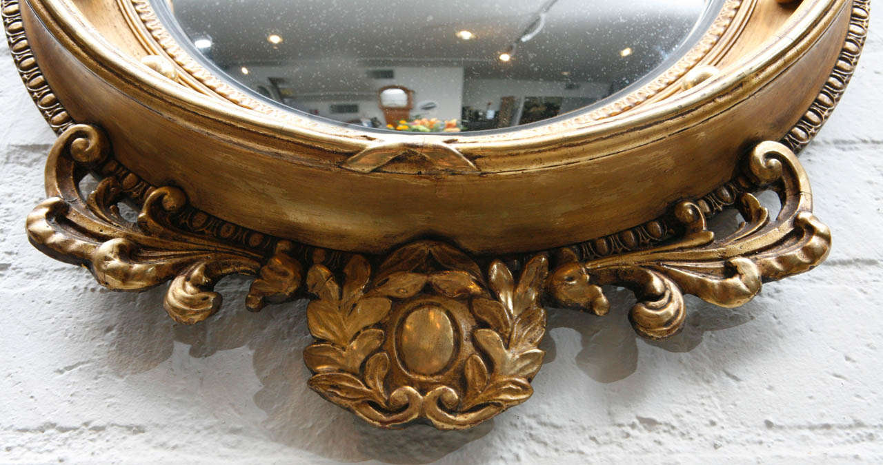 Early 1900's Federal Convex Mirror w/Eagle In Good Condition In Culver City, CA