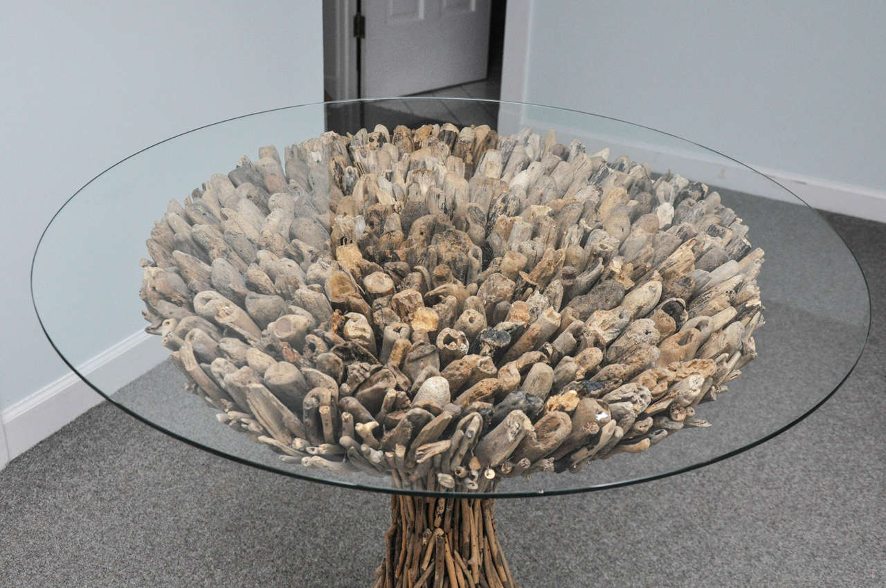 Woven Twig Table In Good Condition In Phoenix, AZ