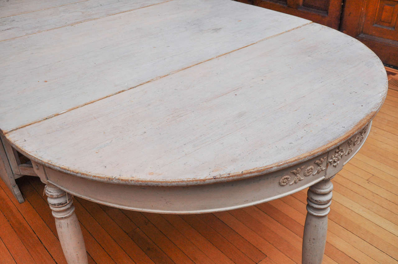 Swedish Gustavian Dining Table For Sale 4