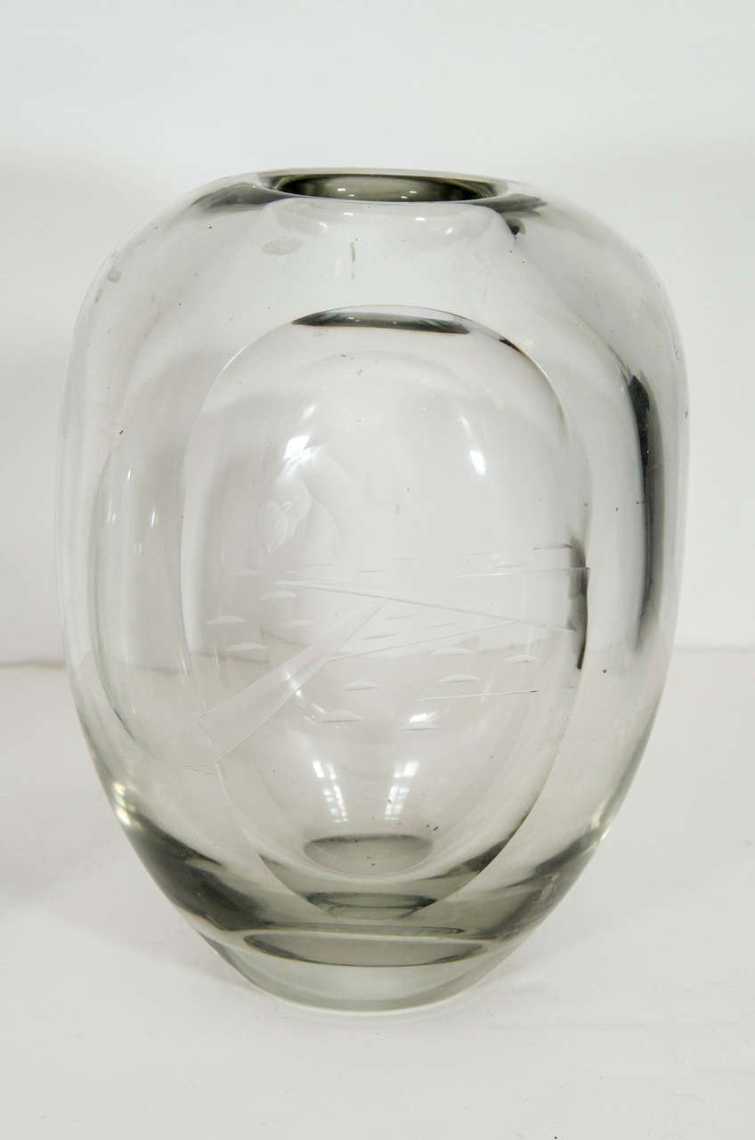 Suédois Vases en cristal « Callisto Myth » en vente