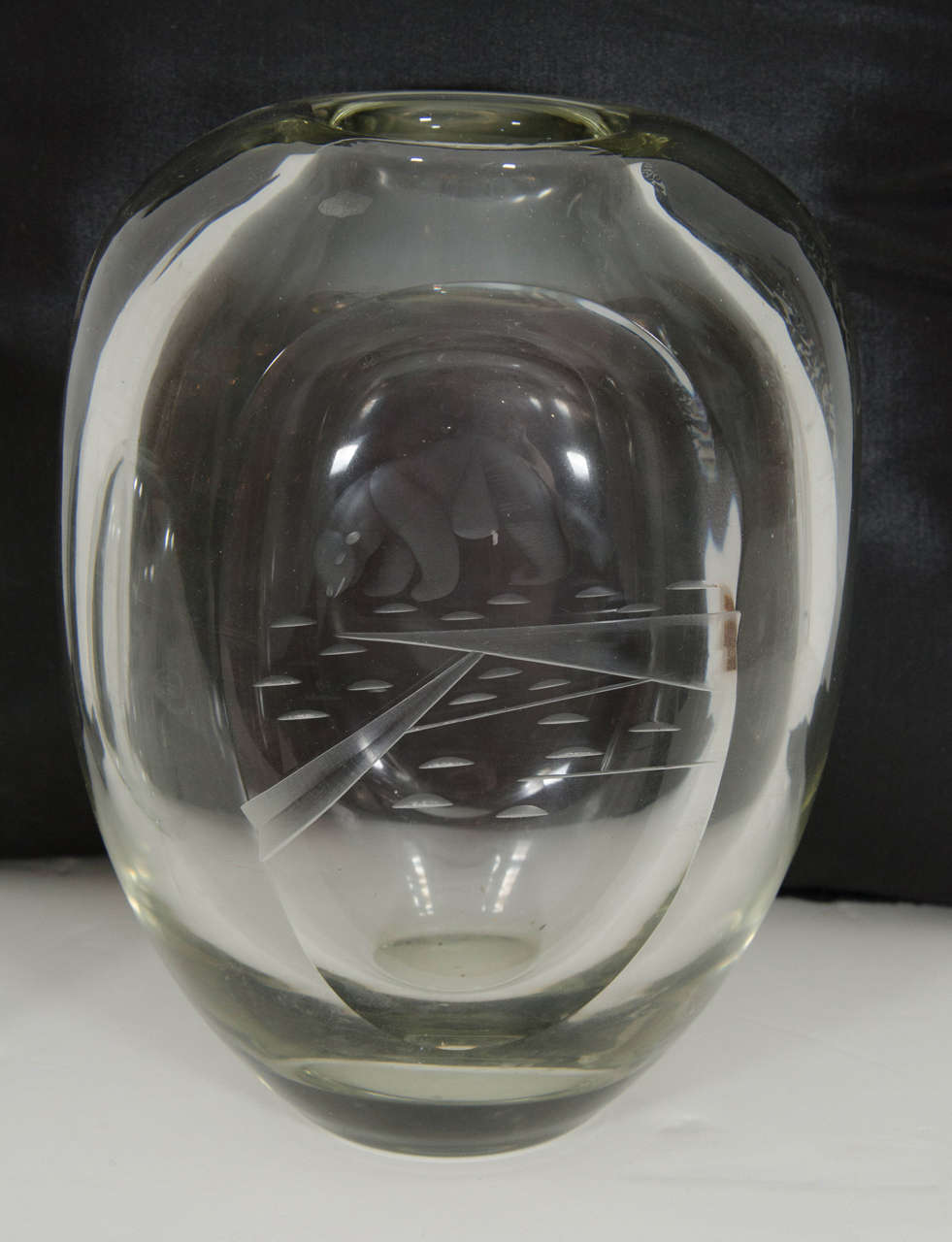 Milieu du XXe siècle Vases en cristal « Callisto Myth » en vente