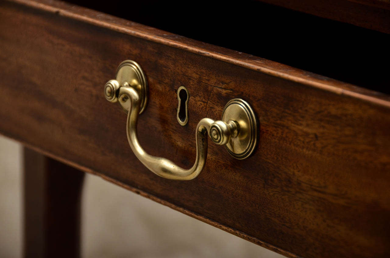 18th Century and Earlier English George III Single Drawer Mahogany Side Table