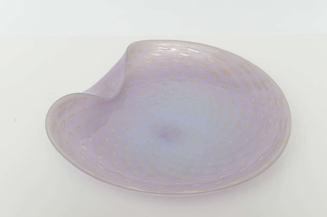 Mid-Century Modern Large 1950's Barovier e Toso Lavender Murano Glass Bowl with Folded Rim