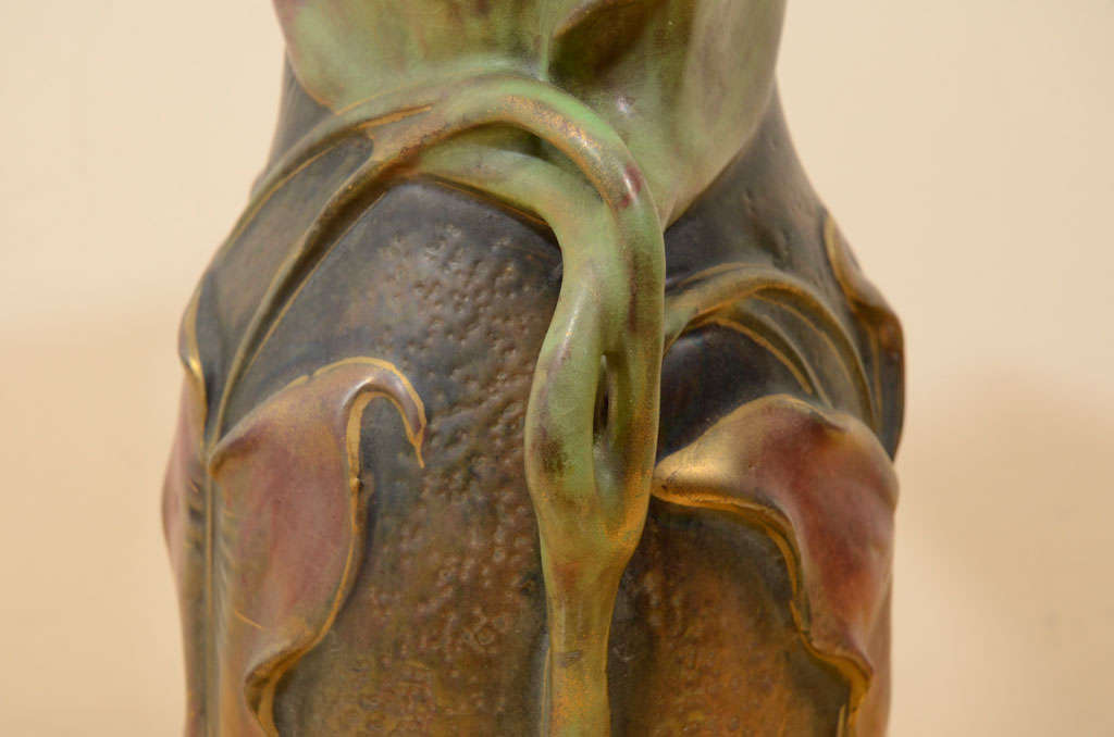 Amphora Vase, Art Nouveau Design 3