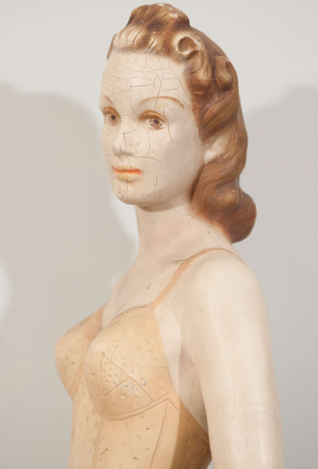 Female lingerie store display mannequin In Good Condition For Sale In Toronto, ON