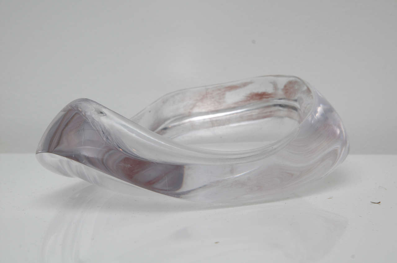 Organic Shaped Lucite Occasional Dish   1