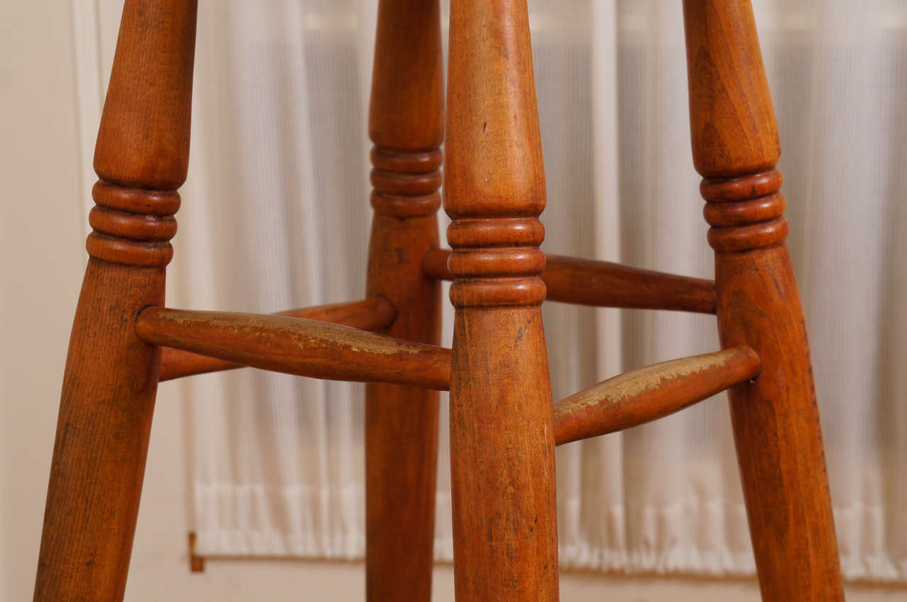 round wooden stool