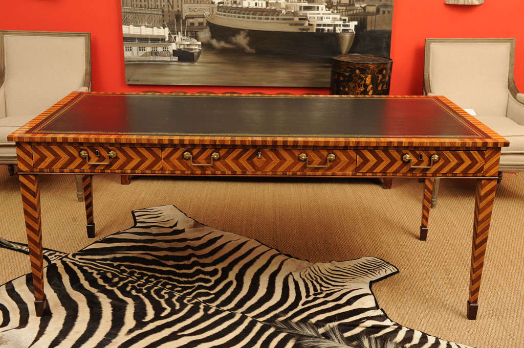 English Writing Table