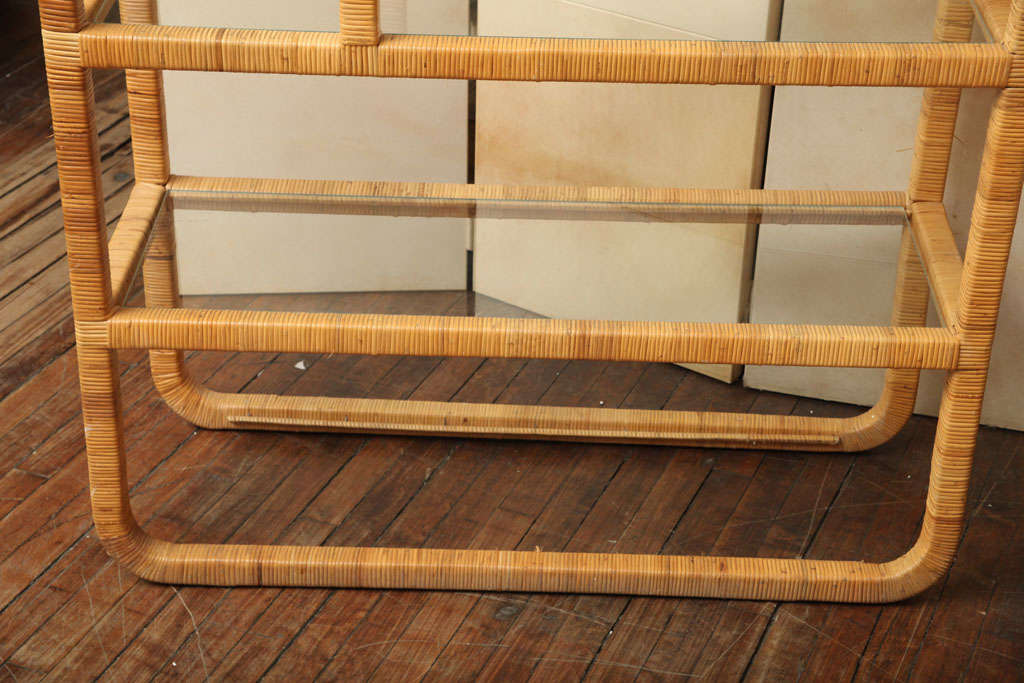 Cane Etagere 1