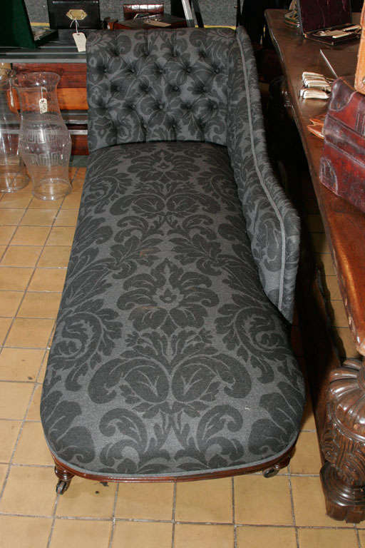 Victorian Chaise Longue For Sale at 1stDibs