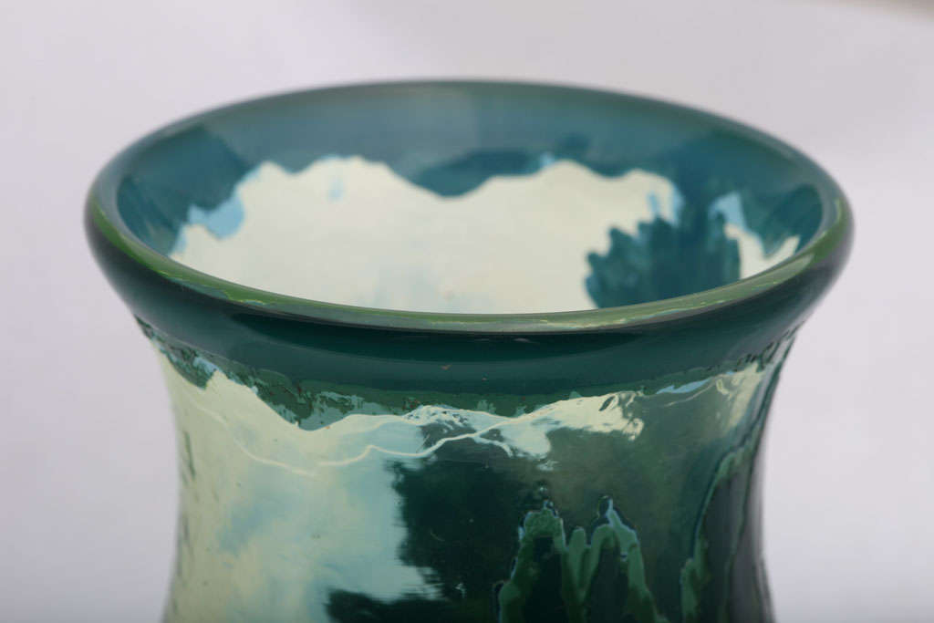 A Rare Lionel Pearce Cameo Glass Vase For Sale 1