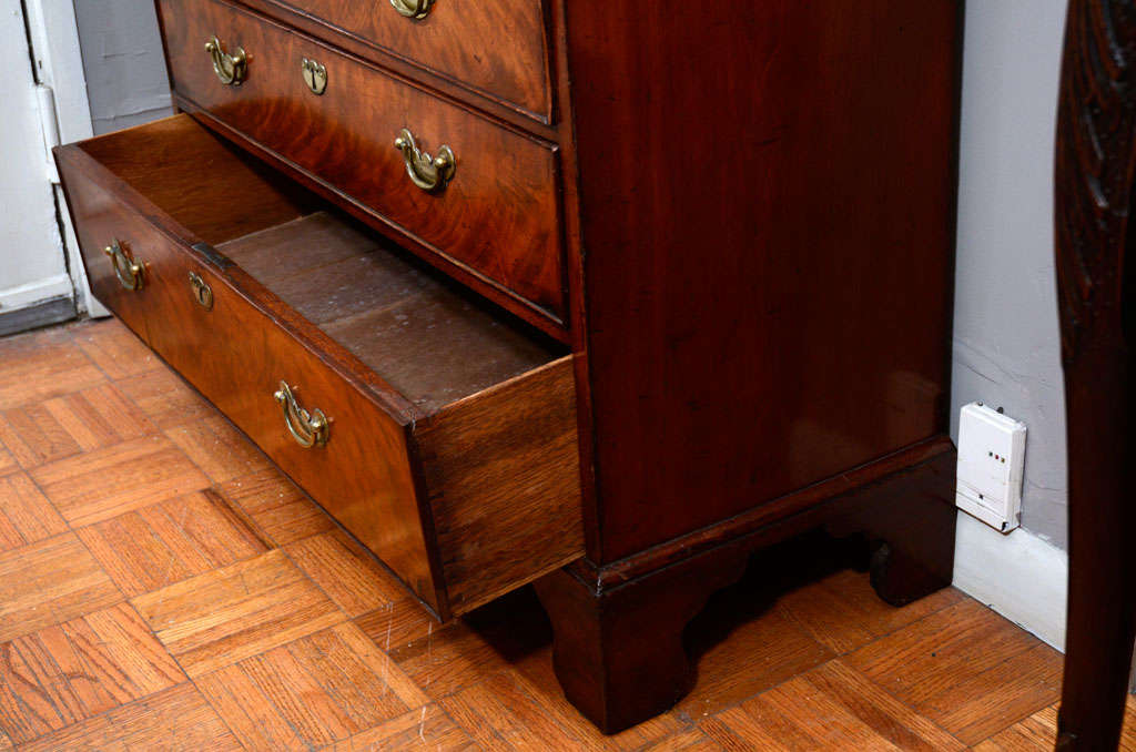 18th Century Mahogany Chest of Drawers 1