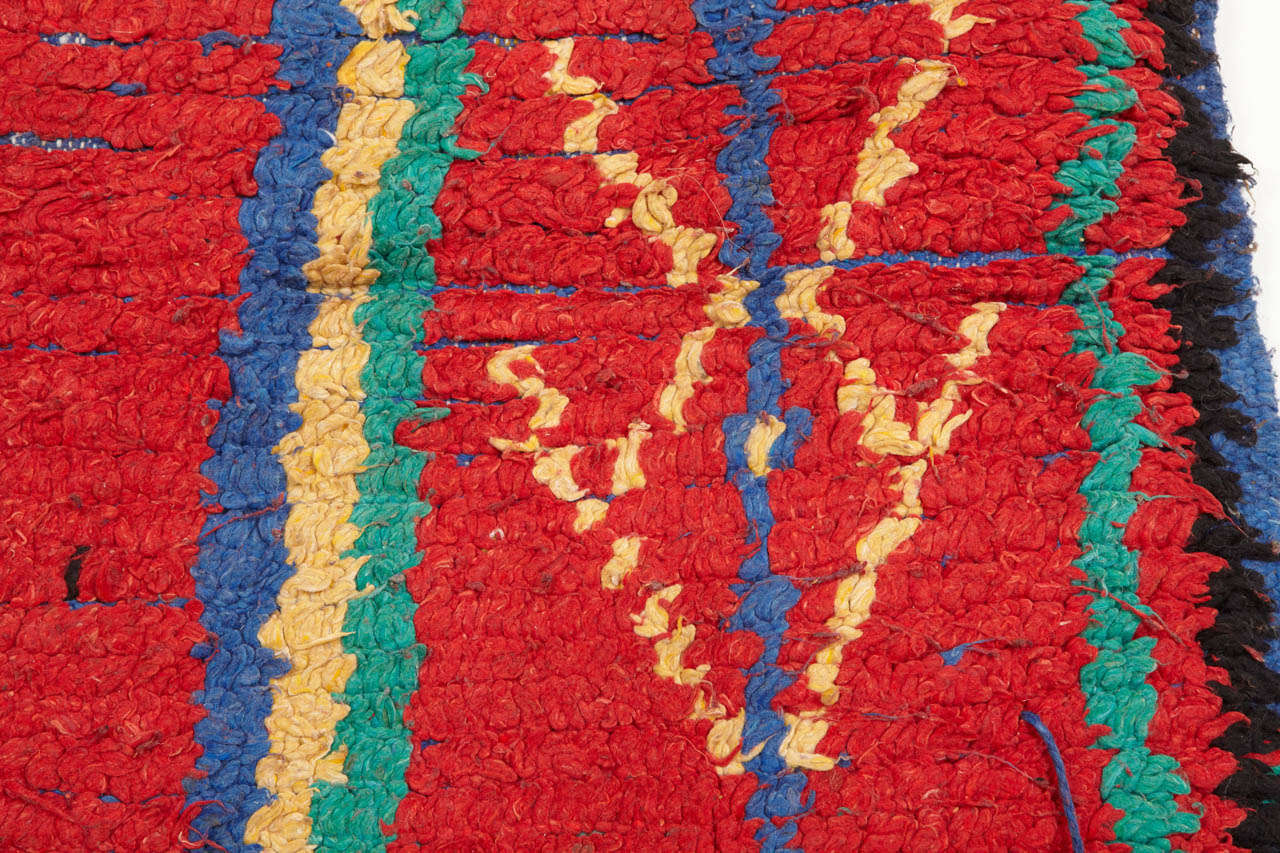 Marokkanischer abstrakter Azilal-Berber-Teppich im Zustand „Hervorragend“ im Angebot in Milan, IT