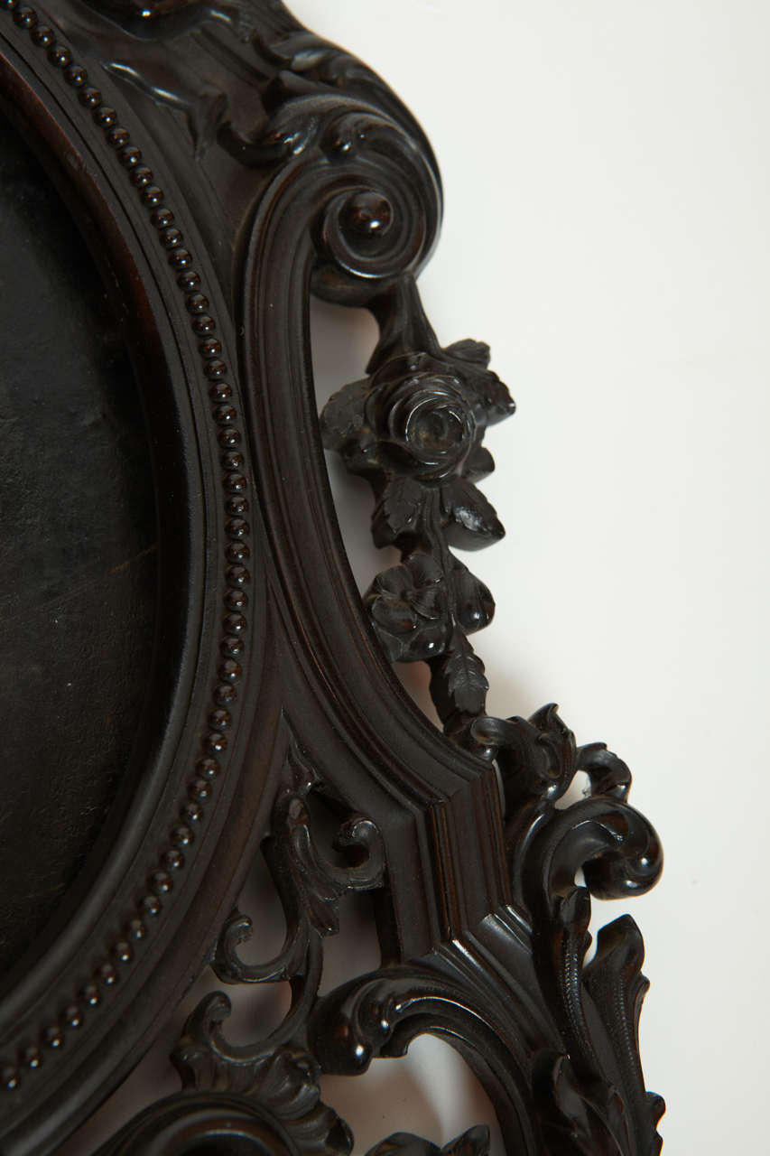 Pair of 19th Century Black Victorian Wooden Picture Frames For Sale 2