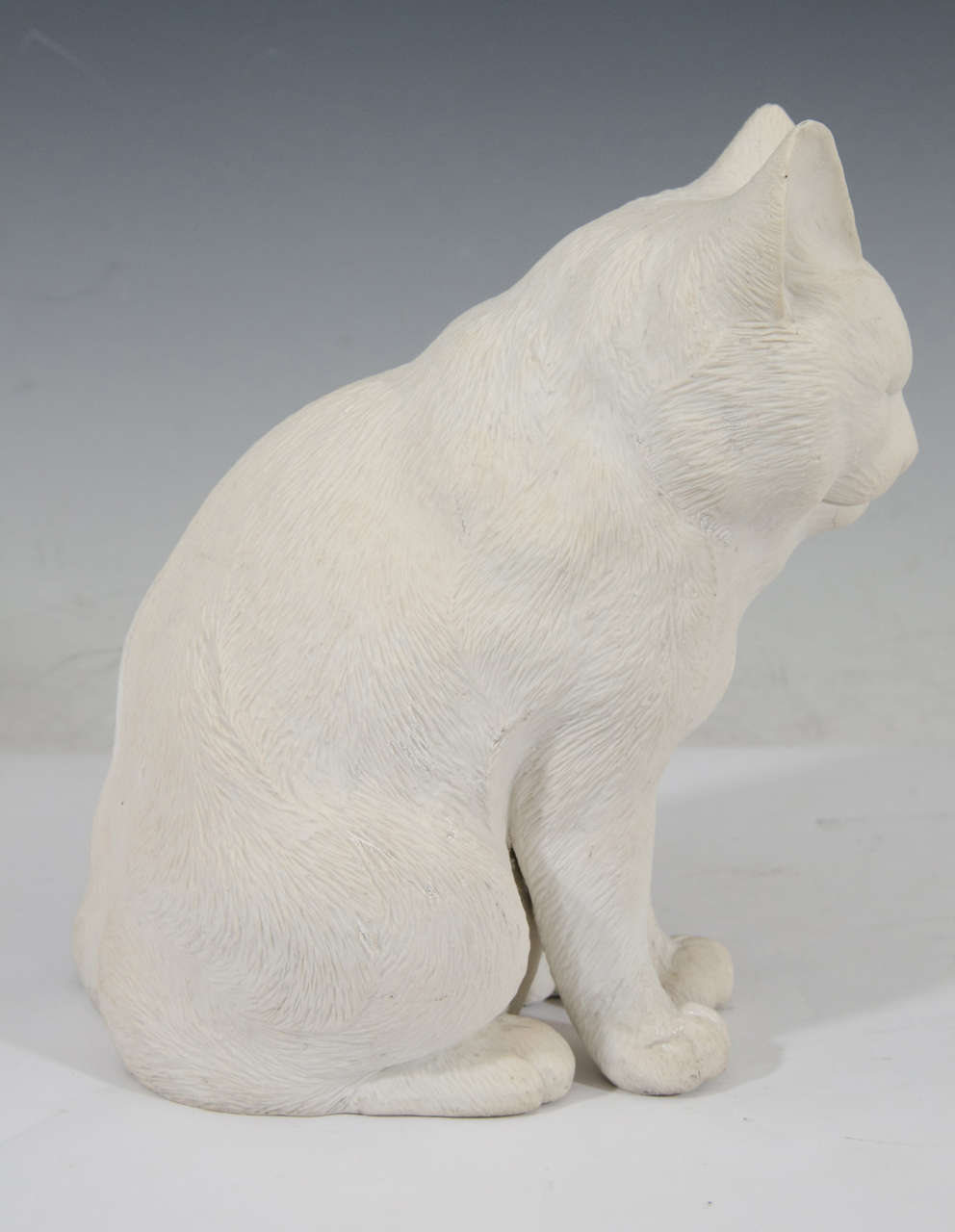 19th Century Japanese Hirado Porcelain Cat Sculpture 1