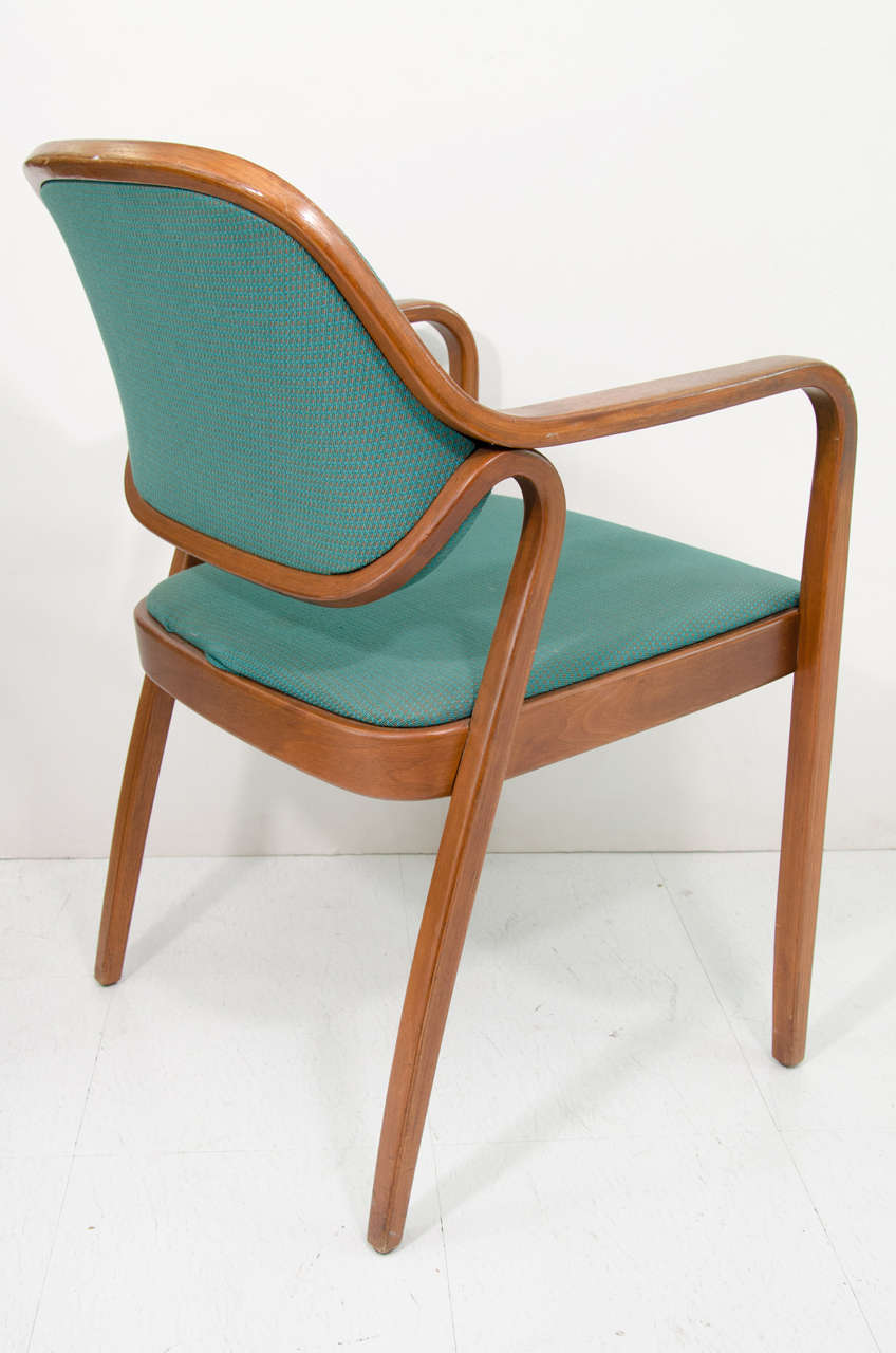 Vintage Set of 13 Model 1105 Knoll Chairs by Don Pettit In Good Condition In New York, NY