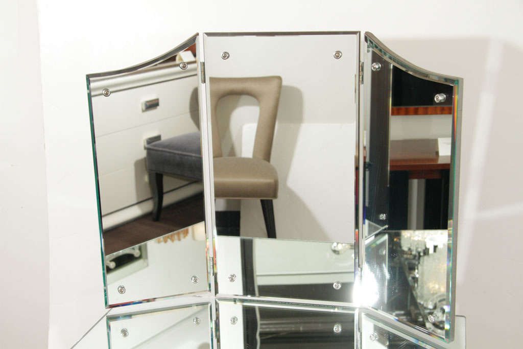 1940's Hollywood Mirrored Vanity with Trifold Dressing Mirror 3