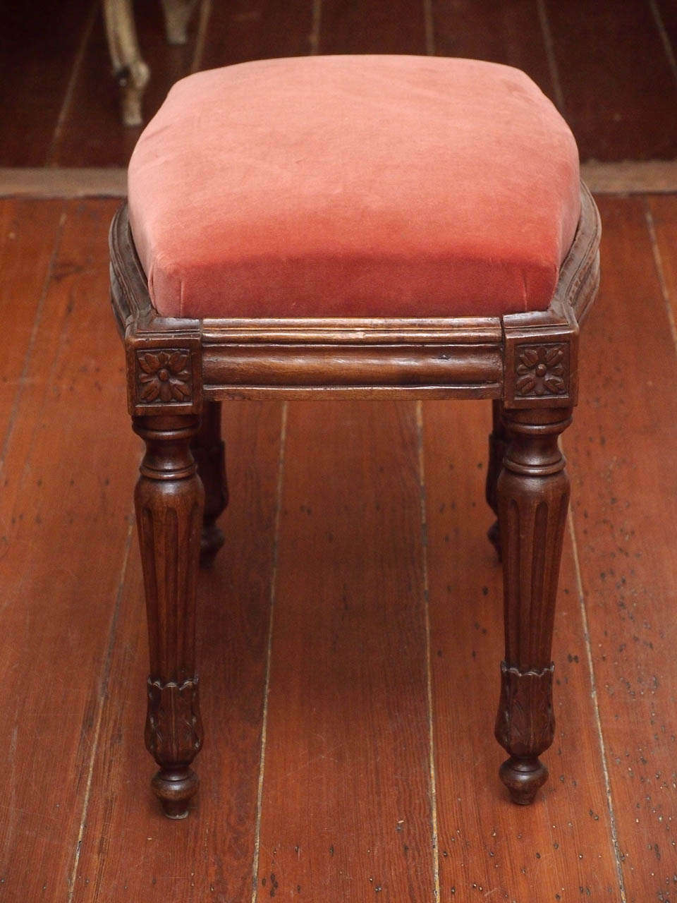 19th Century A Pair of Fine Louis XVI Style Tabourets For Sale