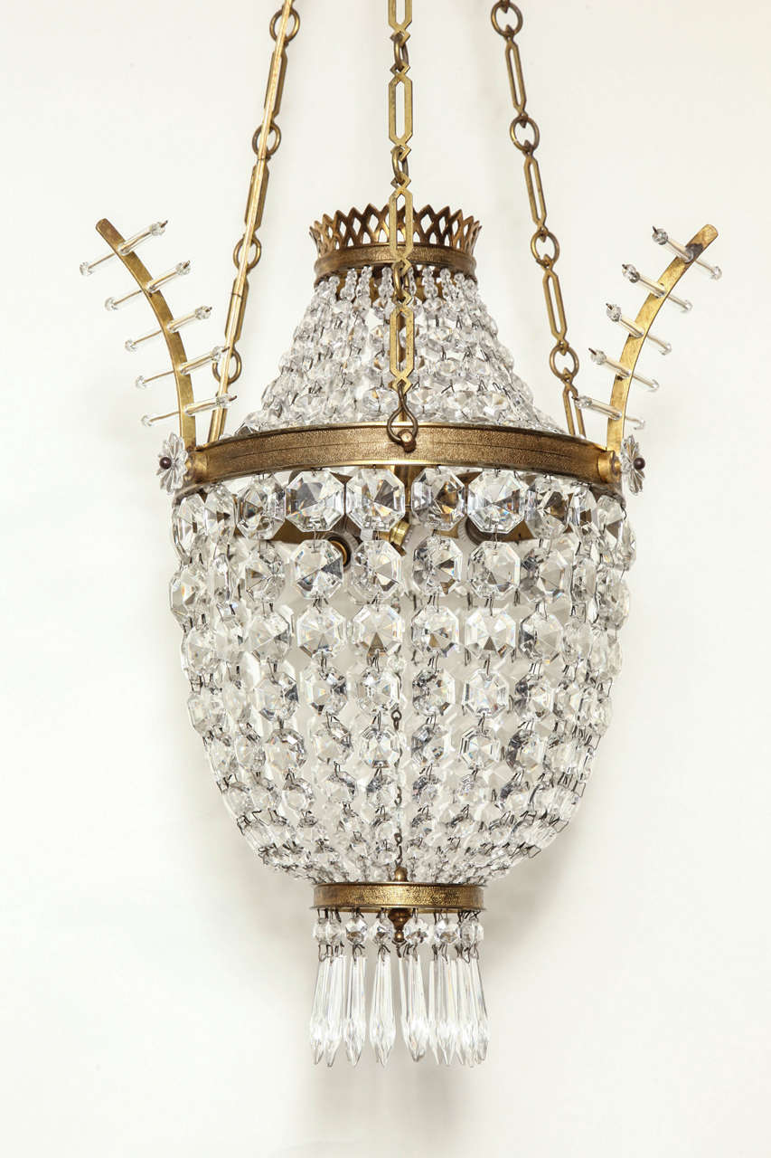 A French Louis XVI style Pendant Fixture In Excellent Condition In New York, NY