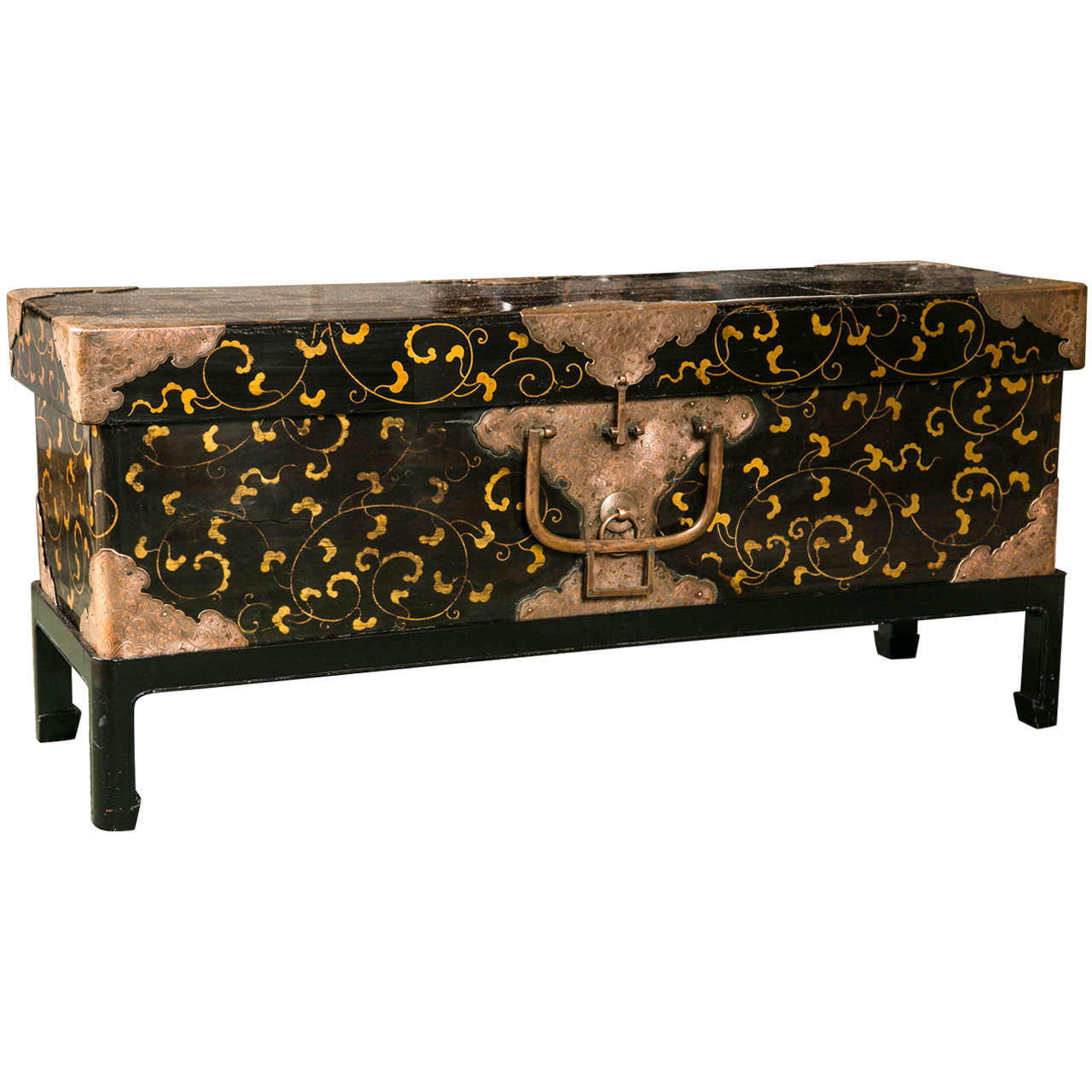 Japanese blanket chest at 1stDibs