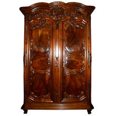 Large 18th Century Period Régence Armoire with Coat of Arms 9